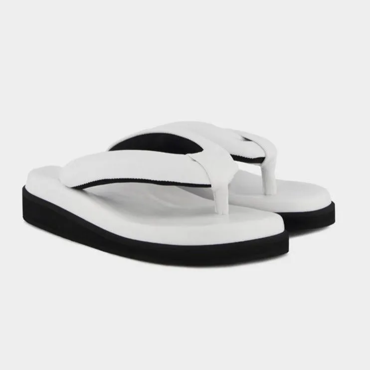 ROUND WHITE