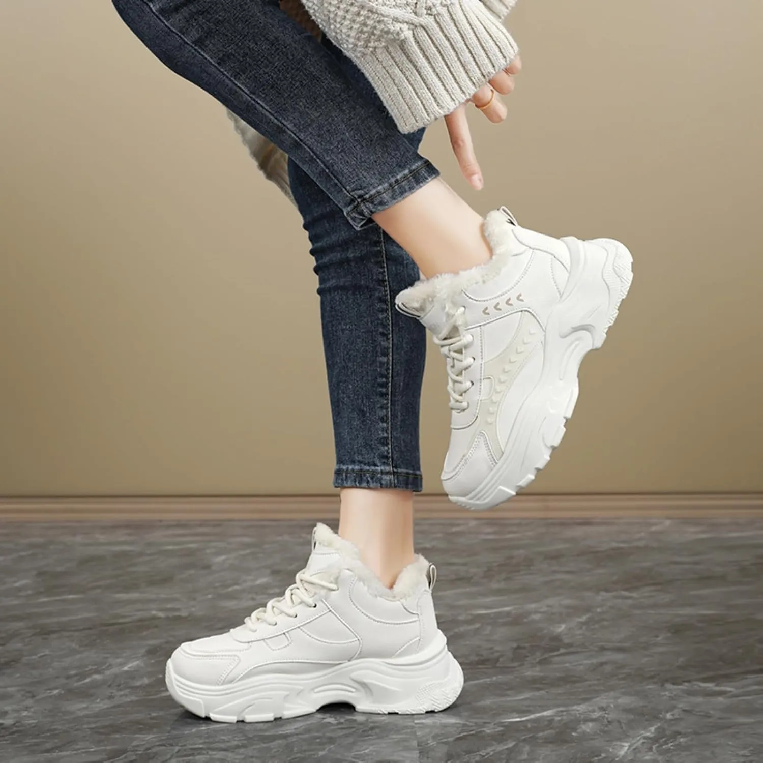 Womens Fashion Lace-Up Leather Chunky Sneakers Platform Round Toe Non-Slip Casual Fur Lined Snow Boots for Walking Workout Driving
